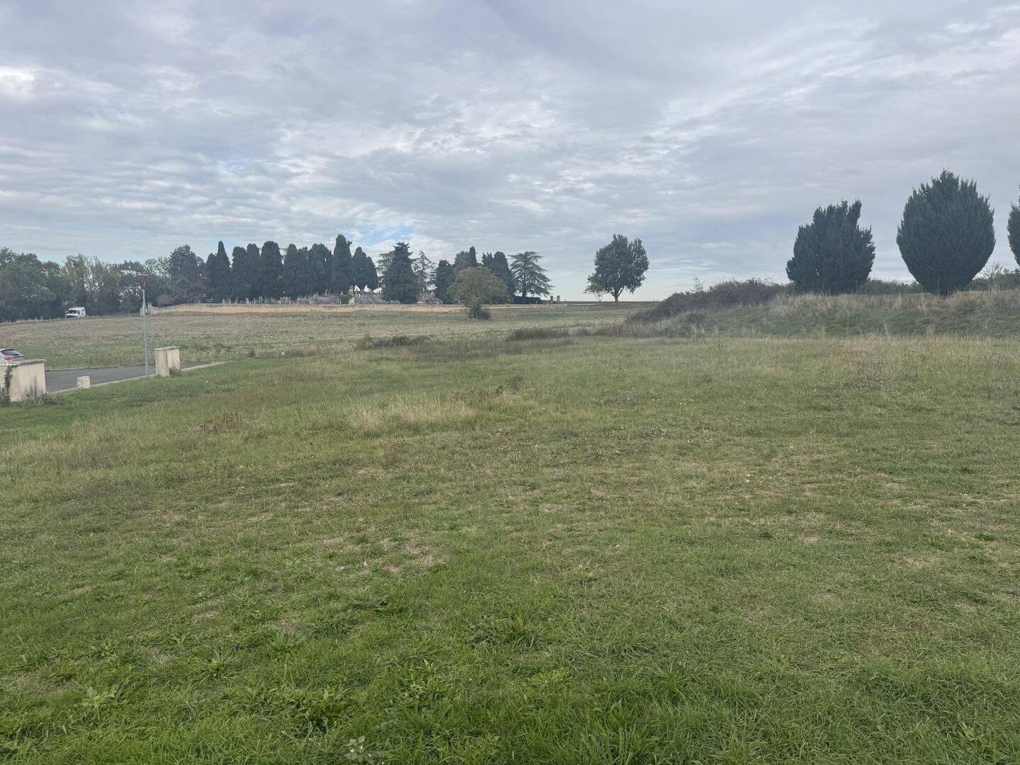 Jardin - terrain à Moncontour