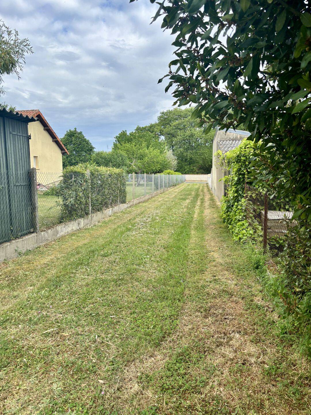 Jardin - terrain à Montamisé